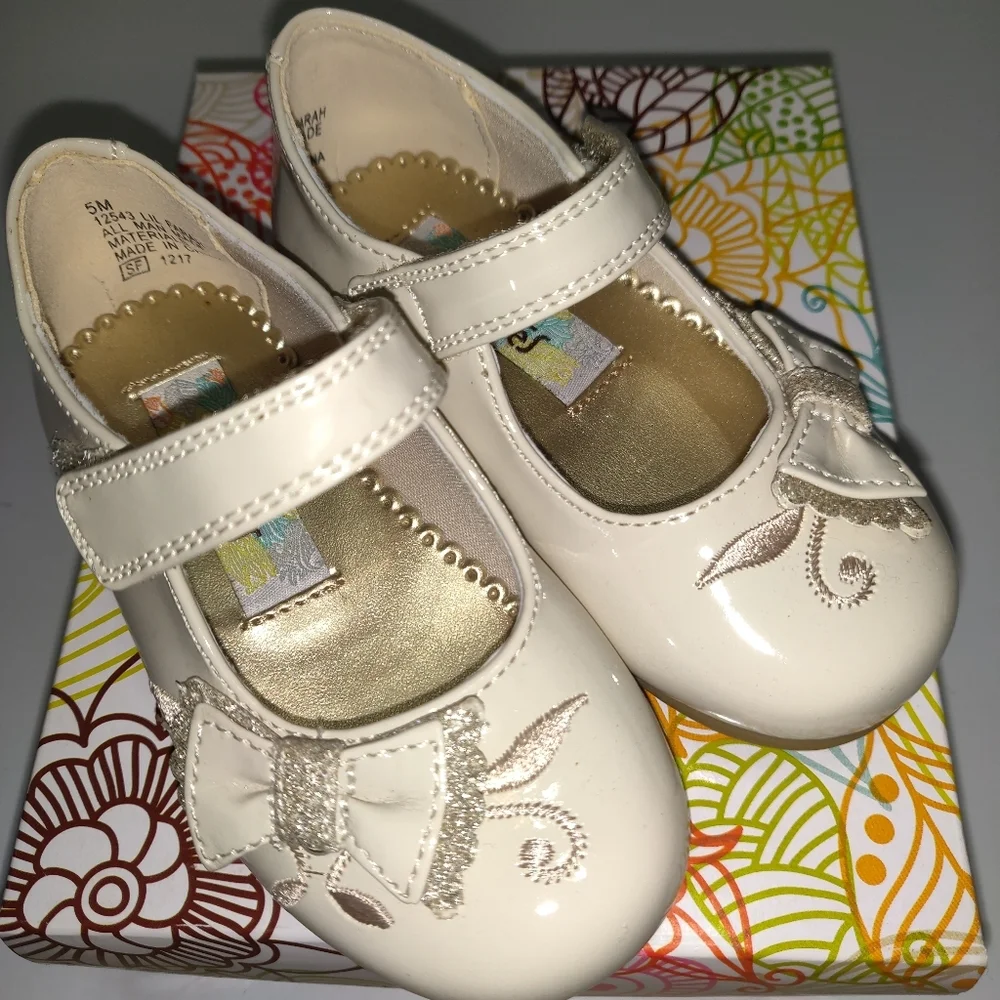 RACHEL SHOES LIL FARAH BONE PAT Size 5 Litle Girl